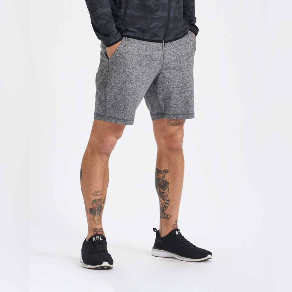 Vuori Men's Ponto Performance shorts, heather gray